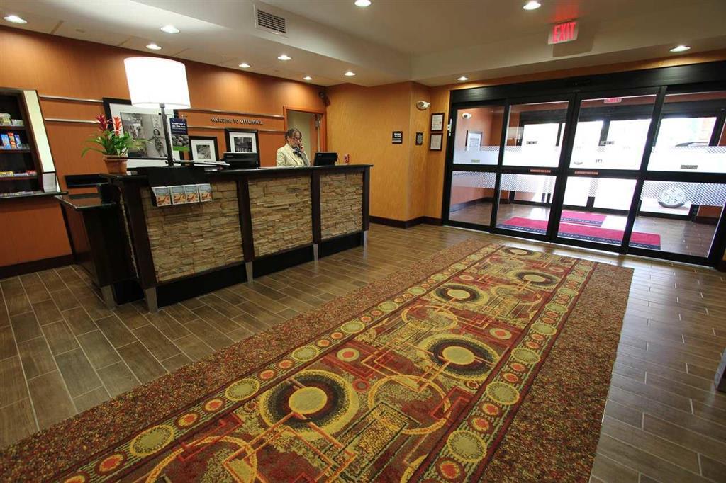 Hampton Inn Ottumwa Dalaman gambar